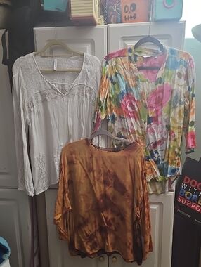 Women's Multi-Color Floral Button Cardigan & Burnt Orange Satin Blouse Set